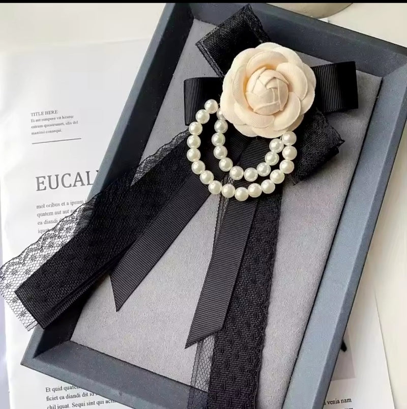 The "Old Money Heirloom" Cameilia Brooch Pin