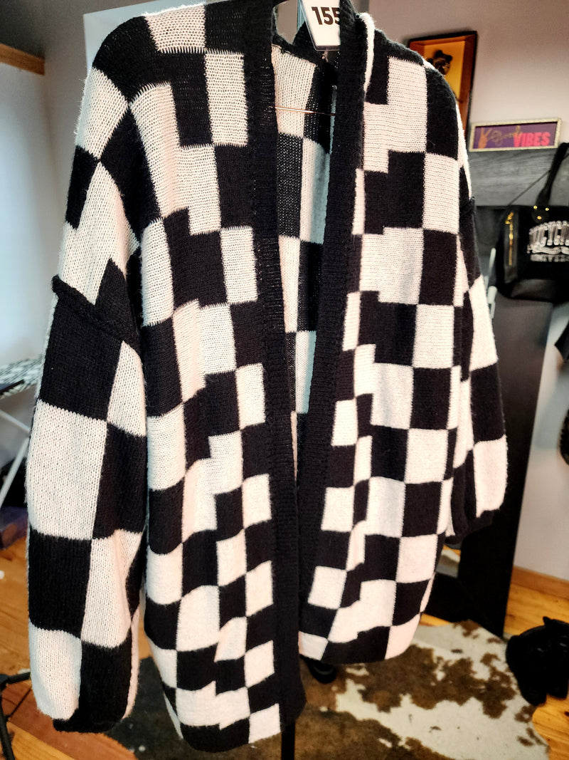 blk/white checkered oversized cardigan, sz XL/2X